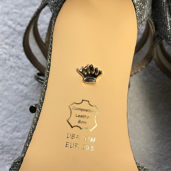 NEW! Nina Cheri illusion Silver Dress sandals - Picture 8 of 8